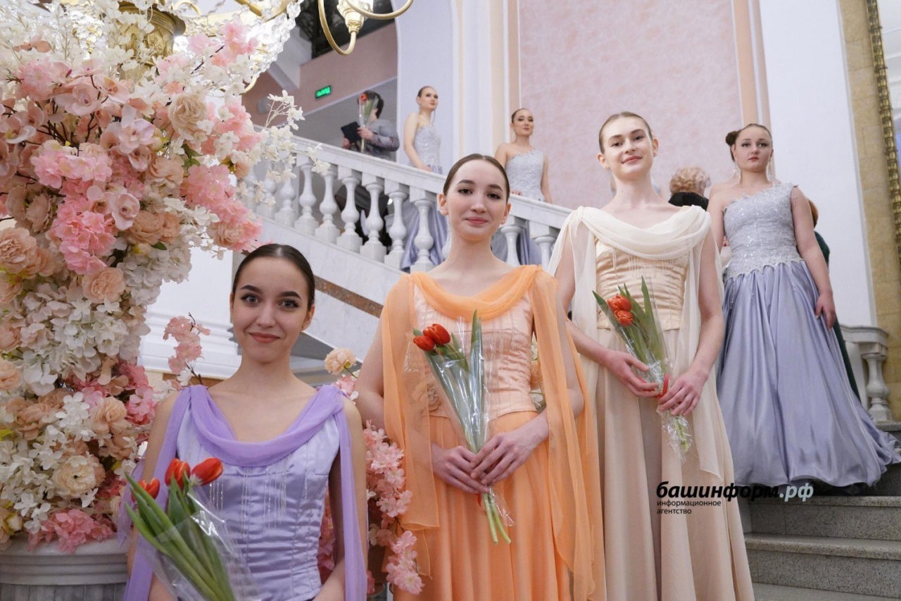 В канун Международного женского дня, воспитанники БХК им.Р.Нуреева приняли участие в праздничном мероприятии «С любовью и благодарностью» который состоялся в БГТОиБ.